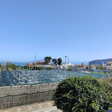 Rota Suites Sorrento Exteriér fotografie