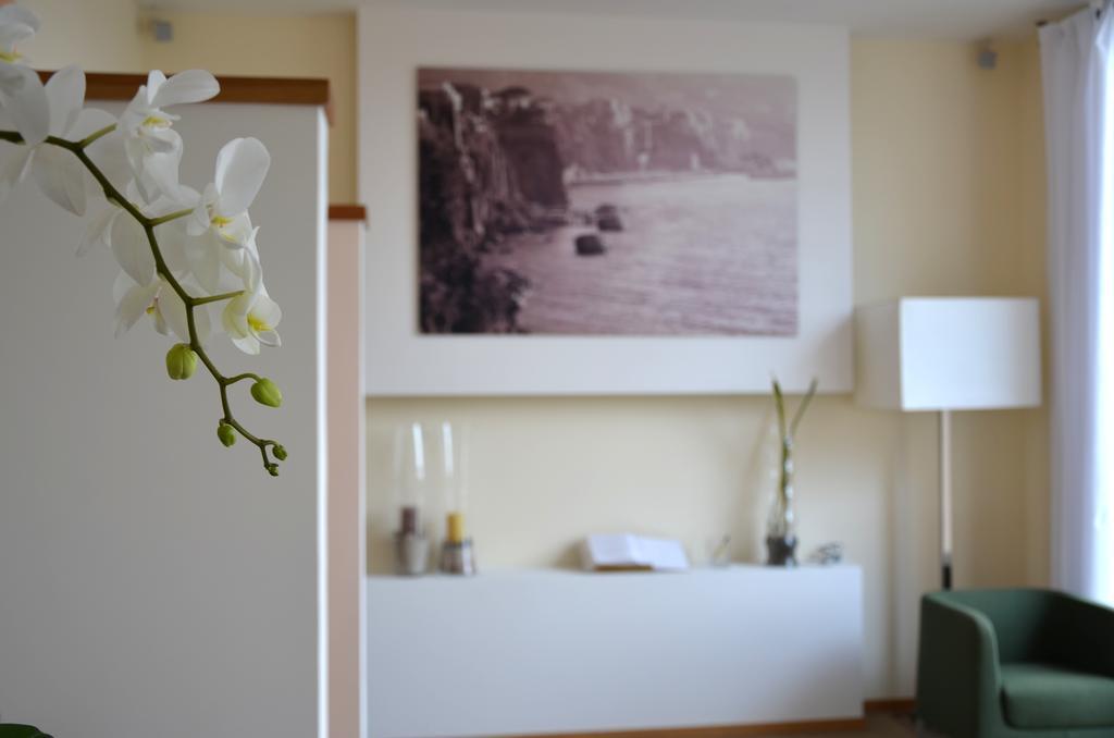 Rota Suites Sorrento Exteriér fotografie