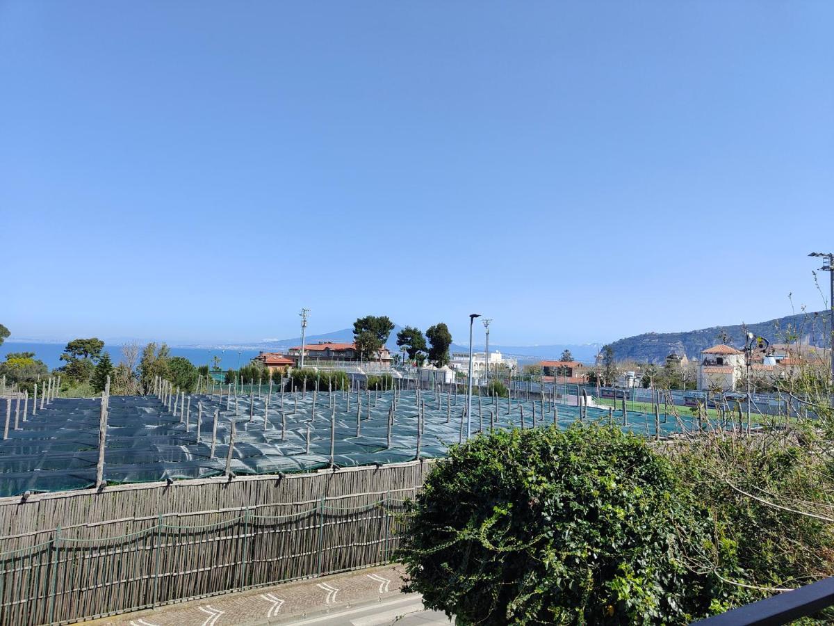 Rota Suites Sorrento Exteriér fotografie